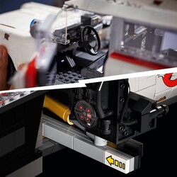 10274 LEGO® ICONS Hayalet Avcıları ECTO-1 - Thumbnail