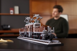 10277 LEGO Creator Expert Timsah Lokomotif - Thumbnail
