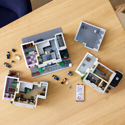 10278 LEGO® ICONS Polis Merkezi - Thumbnail