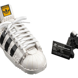 10282 LEGO® Creator adidas Originals Superstar - Thumbnail