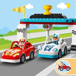 10947 LEGO® DUPLO® Town Yarış Arabaları - Thumbnail
