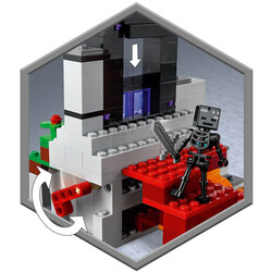 21172 LEGO Minecraft™ Yıkılmış Geçit - Thumbnail