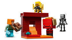 21266 LEGO® Minecraft Nether Lav Savaşı - Thumbnail