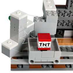 21277 LEGO® Minecraft® Kazma Madeni - Thumbnail