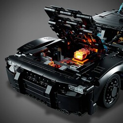 42127 LEGO Technic BATMAN - BATMOBİL - Thumbnail