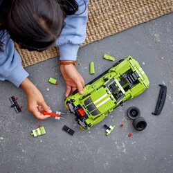42138 LEGO® Technic Ford Mustang Shelby® GT500® - Thumbnail
