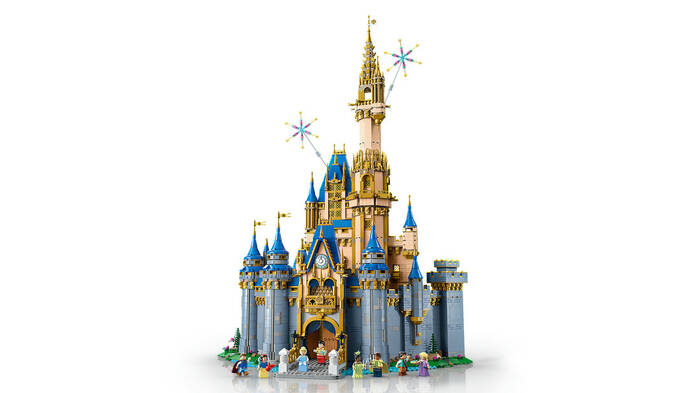 Cinderella castle lego discount