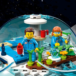60350 LEGO City Ay Araştırma Üssü - Thumbnail