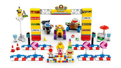 72036 LEGO® Super Mario Mario Kart™ – Baby Peach ve Grand Prix Seti - Thumbnail