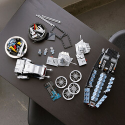 75313 LEGO Star Wars™ AT-AT™ - Thumbnail