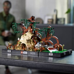 75330 LEGO Star Wars™ Dagobah™ Jedi Eğitimi Diyoraması - Thumbnail