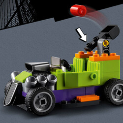 76180 LEGO DC Batman™ Joker™’e Karşı: Batmobil Takibi - Thumbnail
