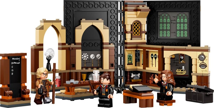 76397 LEGO Harry Potter™ Hogwarts™ Anısı: Savunma Dersi