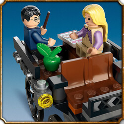76400 LEGO Harry Potter™ Hogwarts™ Araba ve Testraller - Thumbnail