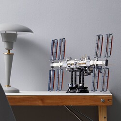 21321 LEGO Ideas Uluslararası Uzay İstasyonu - Thumbnail