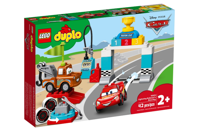 10924 LEGO DUPLO Cars Şimşek McQueen'in Yarış Günü