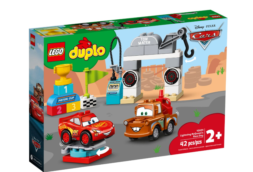 10924 LEGO DUPLO Cars Şimşek McQueen'in Yarış Günü
