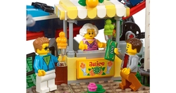 10261 LEGO Creator Lunapark Hız Treni - Thumbnail