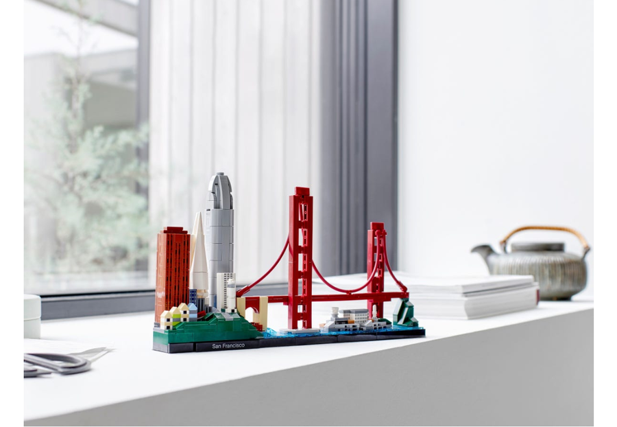 21043 LEGO Architecture San Francisco
