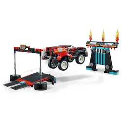 42106 LEGO Technic Gösteri Kamyoneti ve Motosikleti - Thumbnail